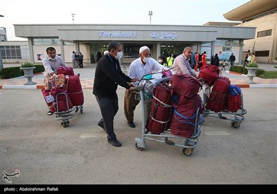 بازگشت اولین گروه از حجاج بیت الله الحرام به فرودگاه همدان