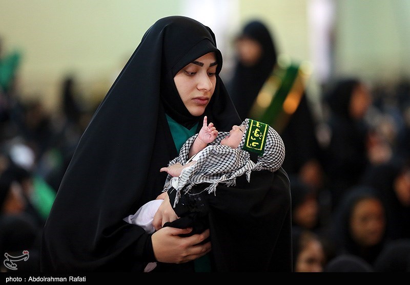 مادران شیرخوارگان حسینی، کودکان خود را نذر قیام امام زمان (عج) کردند + عکس