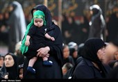 مراسم شیرخوارگان حسینی در اصفهان 