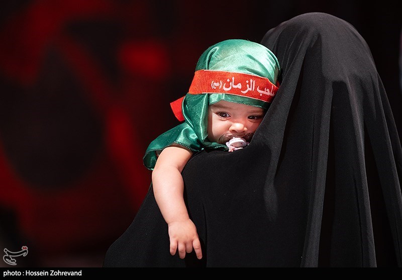 لباس شیرخوارگان حسینی در حرم رضوی دوخته می‌شود