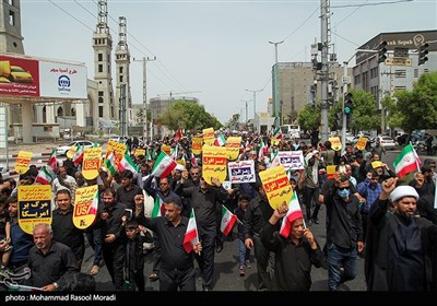 راهپیمایی مردم بندرعباس در محکومیت اهانت به قرآن کریم 