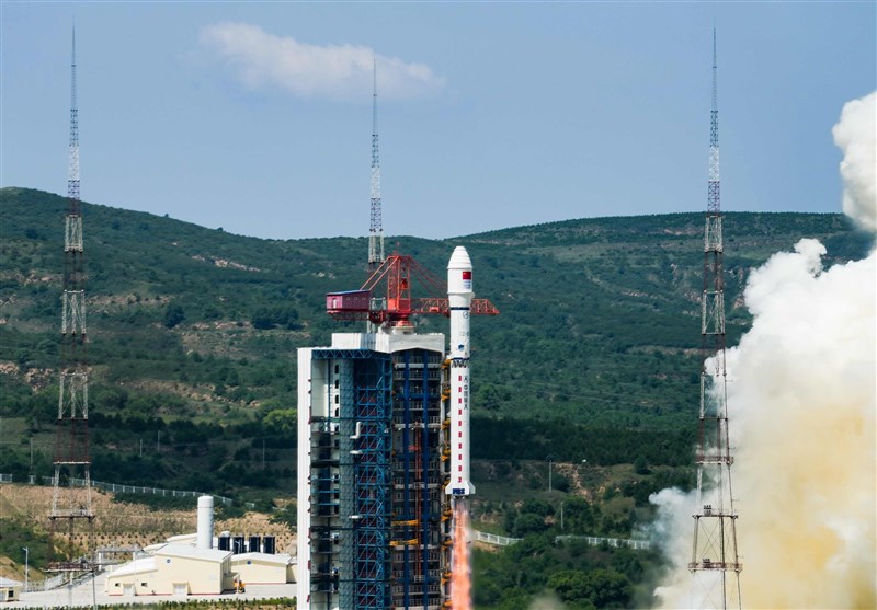 چین نخستین ماهواره ارتباطی با بال خورشیدی انعطاف‌پذیر را پرتاب کرد