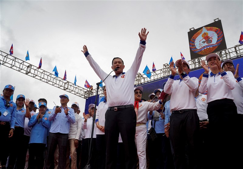 Cambodia&apos;s Ruling Party Claims Landslide Win in One-Sided Election