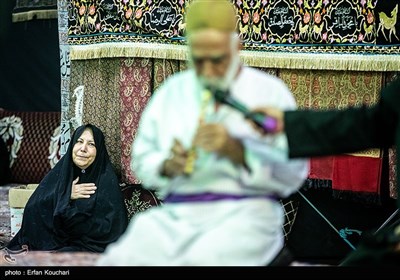 اجرای تعزیه دو طفلان مسلم در تکیه شوفرها