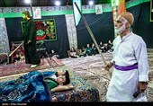 اجرای تعزیه دو طفلان مسلم در تکیه شوفرها