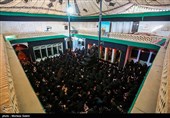 مراسم عزاداری اباعبدالله (ع) درخانه بنکدار اصفهان