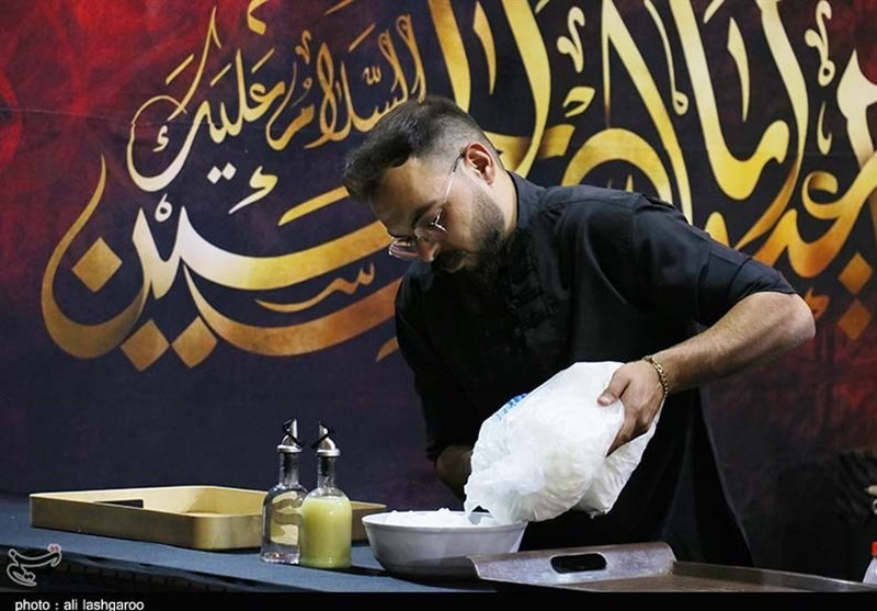 خدمت‌رسانی موکب‌ها به عزاداران حسینی در حرم حضرت معصومه(س)