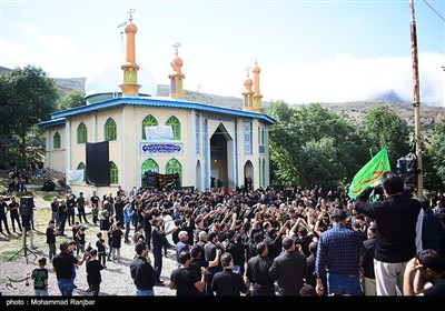 عزاداری روز تاسوعا در روستای شاه شهیدان رودبار