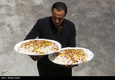 آیین سنتی توزیع نذری در روستای کوشکچه - اصفهان
