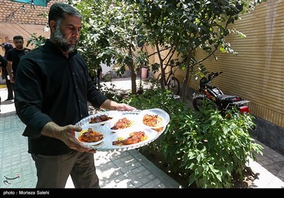 آیین سنتی توزیع نذری در روستای کوشکچه - اصفهان