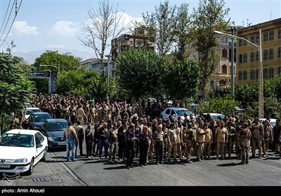 آئین سنتی گِل مالی لرستانی‌‎های مقیم تهران در عاشورا