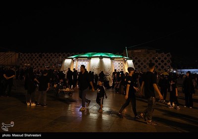 خیمه سوزان و شام غریبان عصر عاشورا در میدان امام حسین (ع)