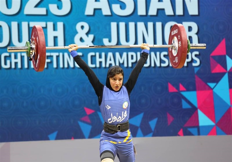 وزنه‌برداری نوجوانان و جوانان/ رکوردشکنی دختر وزنه‌بردار ایران در آسیا