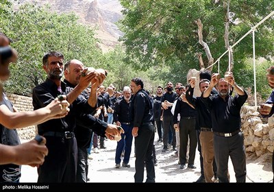 مراسم چغچغه ‌زنی در روستای انجدان - اراک