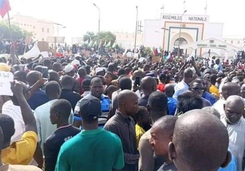 حمله به سفارت فرانسه در پایتخت نیجر/ پاریس هشدار داد