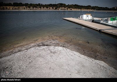 حال و روز دریاچه آزادی در روزهای گرم تابستان 