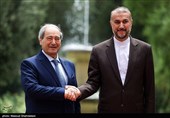 المقداد: علاقة دمشق مع أی رئیس إیرانی مقبل ستکون استراتیجیة