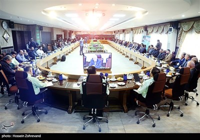 نشست صمیمانه فرمانده‌ انتظامی کشور با اصحاب رسانه به مناسبت روز خبرنگار