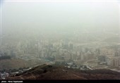 وضعیت هوای تهران 1402/09/04؛ تداوم تنفس هوای &quot;ناسالم برای گروه‌های حساس&quot;