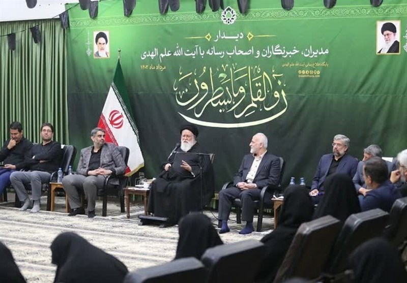 دیدار خبرنگاران مشهدی با آیت‌الله علم‌الهدی/ از هیچ رسانه‌ای شکایت نکرده‌ام