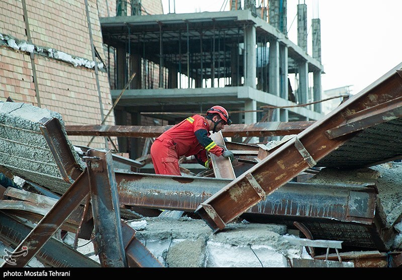 تجهیزات مورد نیاز آواربرداری در شهر تهران به فوریت فراهم شود