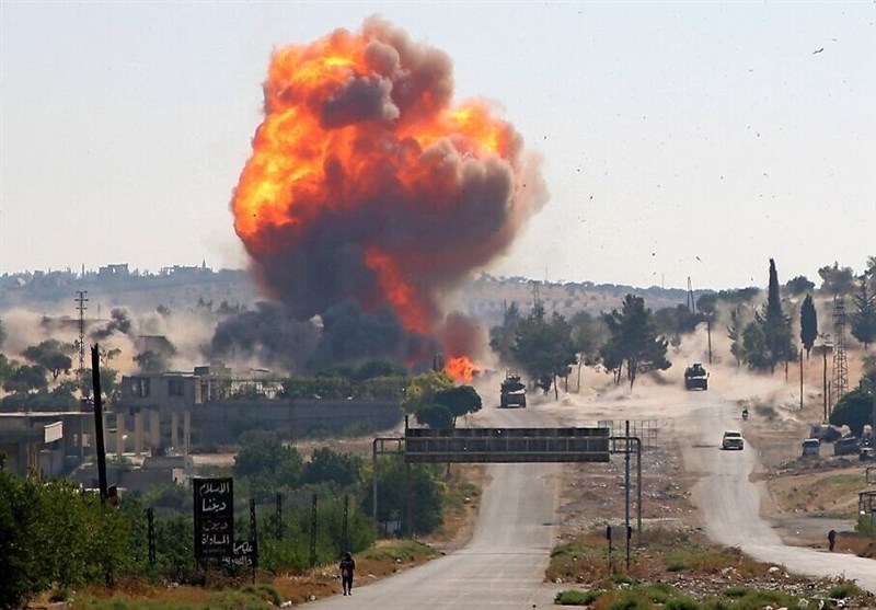 آغاز بمباران مواضع تروریست‌ها در ادلب؛ عزم دمشق برای بازپس‌گیری سراسر خاک سوریه