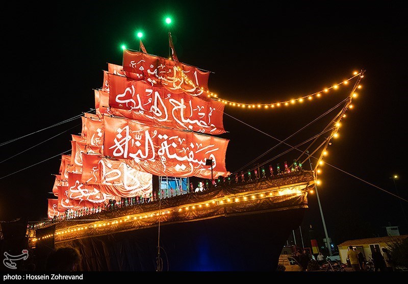 فیلمی از کشتی بزرگ «سفینة النجاة حسینی(ع)» در میدان آزادی