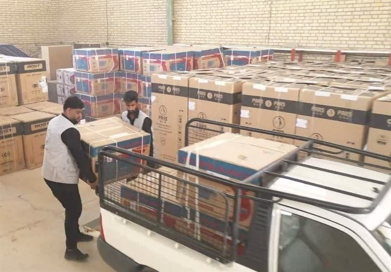 اهدای 1452 کولر و یخچال برای نیازمندان خوزستان با کمک زائران اربعین حسینی