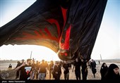 حرکت کاروان پیاده‌روی عشاق الحسین (ع)  از سربندر استان خوزستان