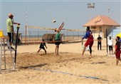 بوشهر در حاشیه خلیج فارس بدون زمین والیبال ساحلی