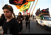 حرکت کاروان پیاده‌روی عشاق الحسین (ع)  به سمت کربلا معلی - آبادان