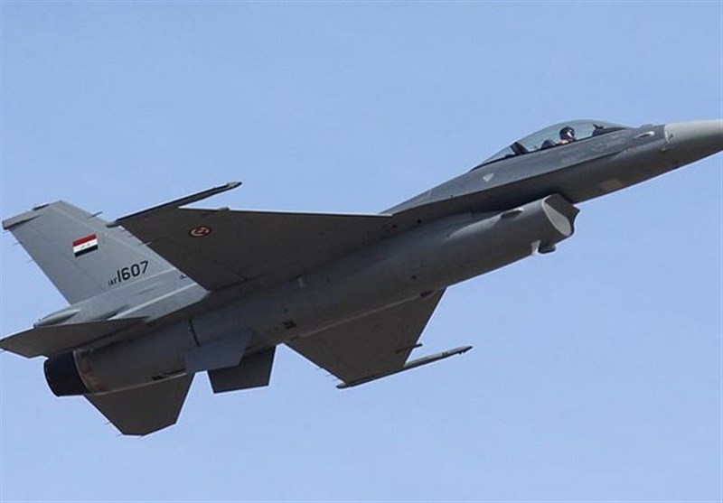 نیروی هوایی عراق مواضع داعش را در کرکوک بمباران کرد