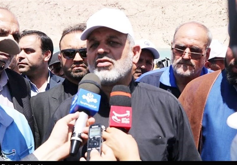 وزیر کشور: بیشترین تردد زائران از مرز مهران است/ تردد 310 هزار نفر از مرز