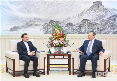  دیدار سفیر ایران با وزیر بین‌الملل حزب حاکم چین 