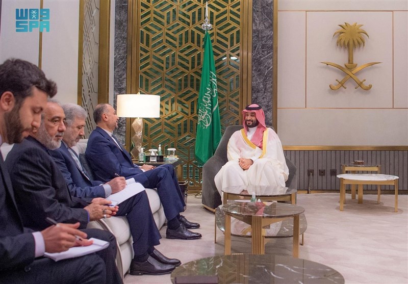 اذعان تلویحی روزنامه سعودی به تأثیر منفی تنش بر فرصت‌های سرمایه گذاری در عربستان