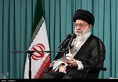 توصیه‌های امام خامنه‌ای برای «راهپیمایی مقدس» در پاسخ به نامه دانش‌آموزان اربعینی