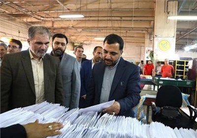 وزیر ارتباطات: گذرنامه های زیارتی 4 تا 5 روز پس از صدور به دست مردم می‌رسد
