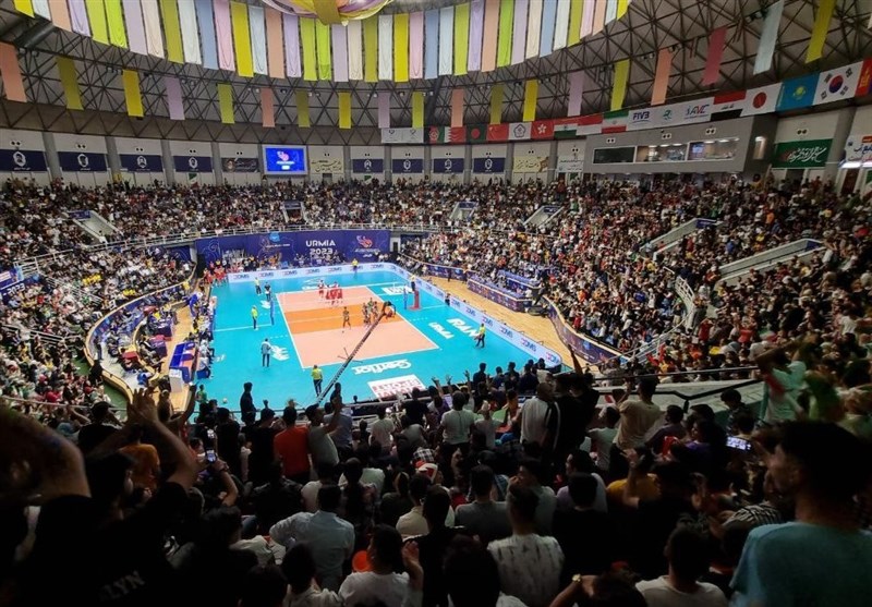 مسابقات والیبال قهرمانی آسیا/ ظرفیت سالن 6 هزار نفری غدیر ارومیه تکمیل شد‌