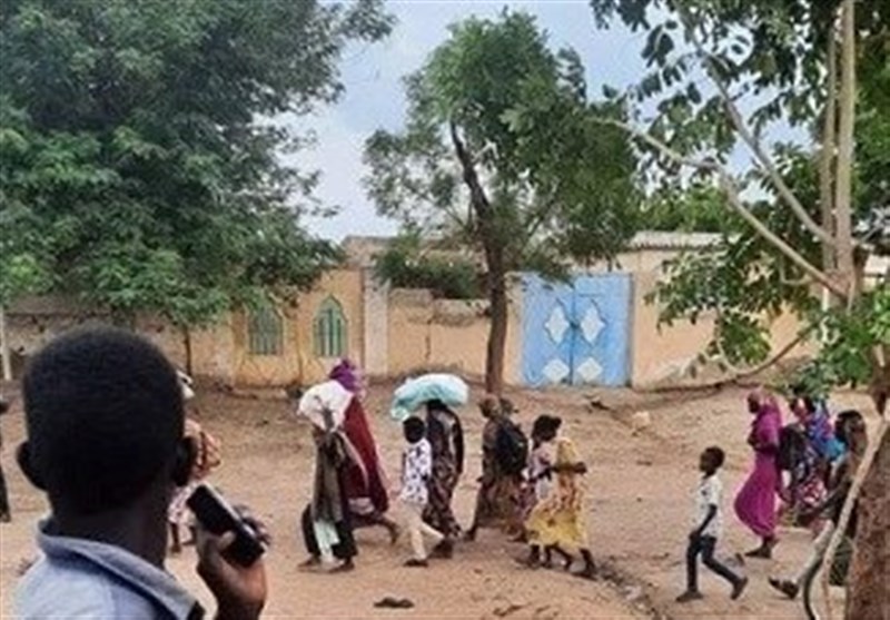 پناهنده شدن هزاران سودانی در نتیجه جنگ دارفور
