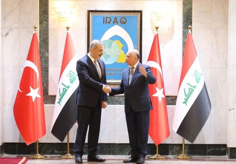 وزیر خارجه عراق در دیدار با همتای ترک: خشکسالی اقتصاد و کشاورزی عراق را تهدید می‌کند