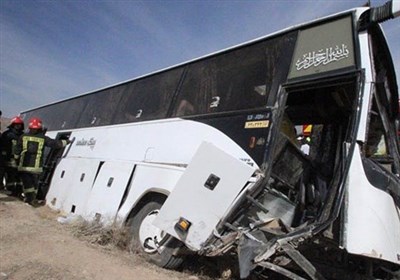  یک کشته و ۲۷ مجروح بر اثر برخورد اتوبوس با تپه شنی در محور ریگان به ایرانشهر 