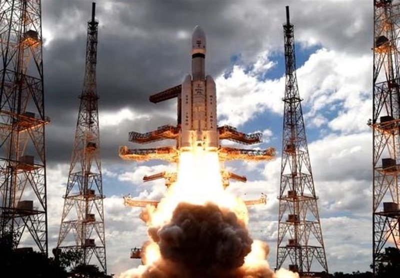 الهند تنجح فى الهبوط على سطح القمر.. مرکبة الفضاء &quot;تشاندرایان-3&quot; تسجل إنجازا جدیدا
