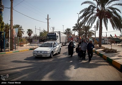 زائران اربعین حسینی در پایانه مرزی خسروی - 1