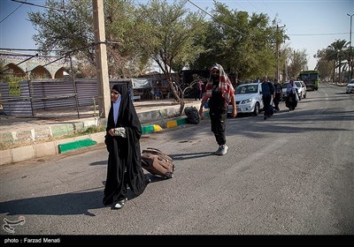 زائران اربعین حسینی در پایانه مرزی خسروی - 2