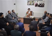 کسانی که بر طبل ناامیدی می‌کوبند باید ارشاد شوند