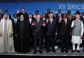 کارشناس روابط بین‌الملل: عضویت در بریکس و شانگهای نشان داد ایران در انزوا نیست