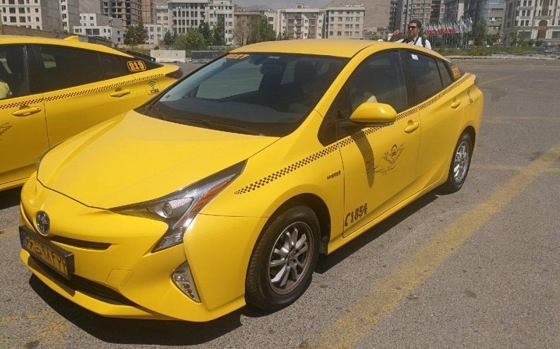 رونمایی از نخستین نمونه اتوبوس و تاکسی‌های برقی چینی در تهران