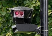 دوربین‌های ترافیکی لندن مورد حمله معترضان قرار گرفت