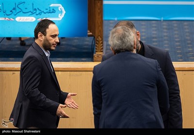 بهادری جهرمی سخنگوی دولت در نشست خبری رئیس جمهور