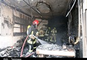 آتش‌سوزی یک انبار نوشت‌افزار در خیابان معراج + فیلم و تصاویر